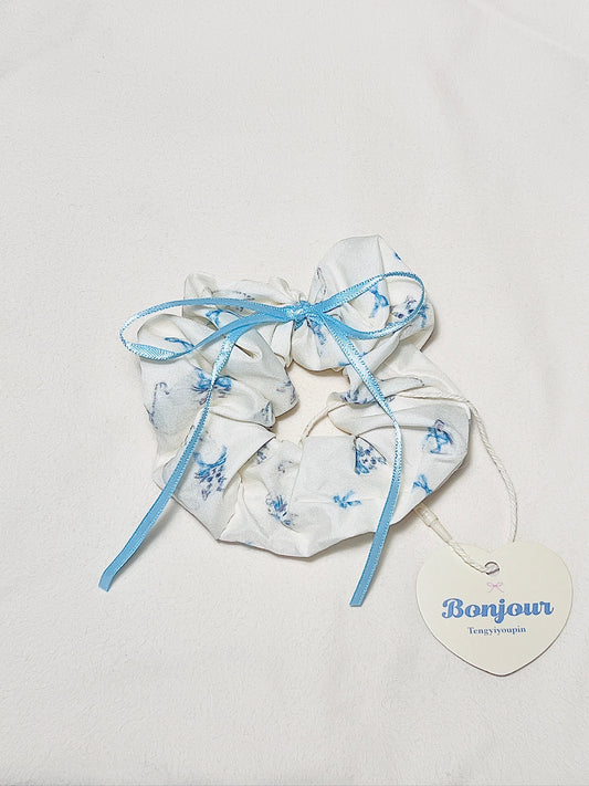 Whisper Kitty Scrunchie