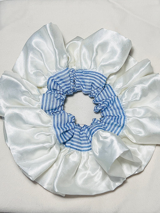 Jumbo Sailor Scrunchie